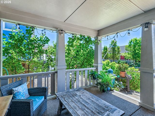 1040 BERKELEY Ln E, Monmouth, OR 97361