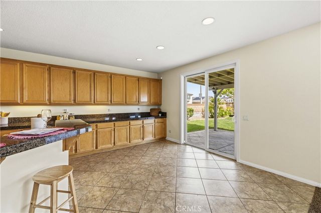 6145 W Ave J10, Lancaster, CA 93536