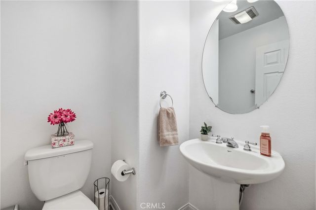 6145 W Ave J10, Lancaster, CA 93536