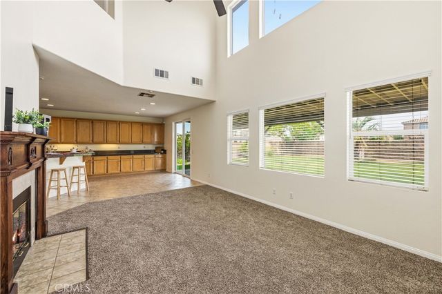 6145 W Ave J10, Lancaster, CA 93536