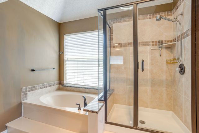 7501 Amhurst Circle, Fort Worth, TX 76132