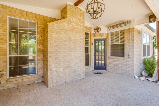 7501 Amhurst Circle, Fort Worth, TX 76132