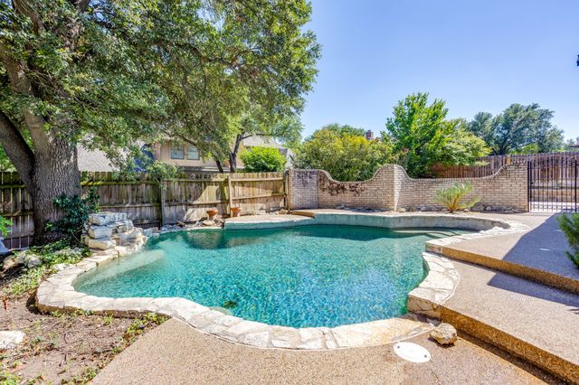 7501 Amhurst Circle, Fort Worth, TX 76132