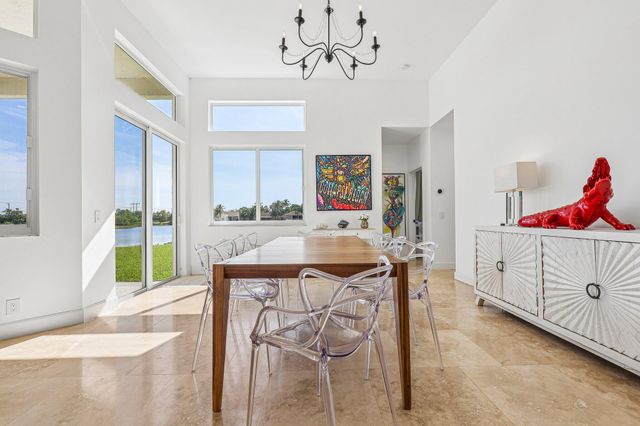 762 Heritage Drive, Weston, FL 33326