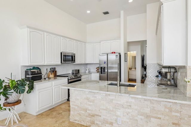 762 Heritage Drive, Weston, FL 33326