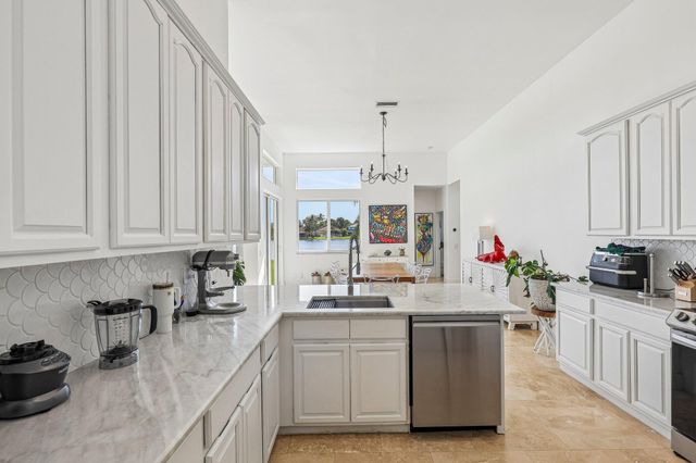 762 Heritage Drive, Weston, FL 33326