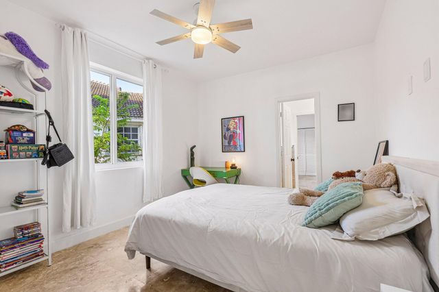 762 Heritage Drive, Weston, FL 33326