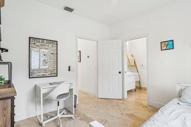 762 Heritage Drive, Weston, FL 33326