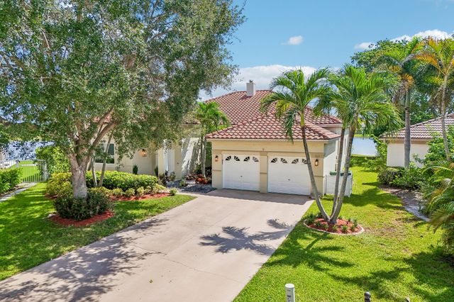 762 Heritage Drive, Weston, FL 33326