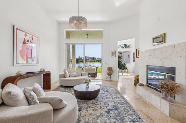 762 Heritage Drive, Weston, FL 33326