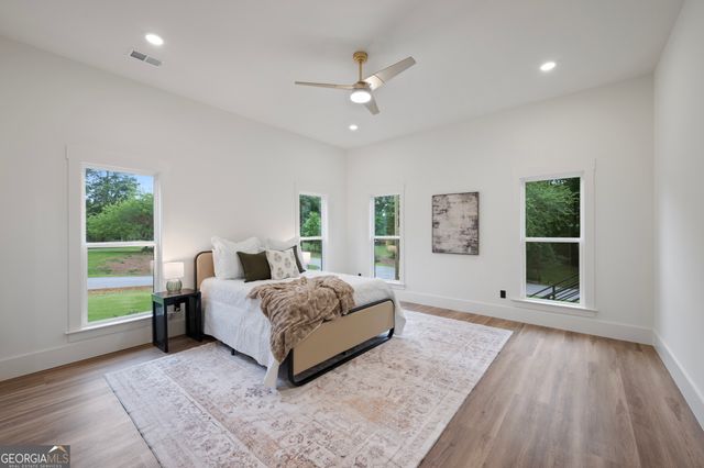 3634 Thompson Bend, Gainesville, GA 30506