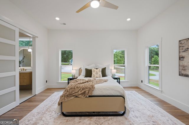 3634 Thompson Bend, Gainesville, GA 30506