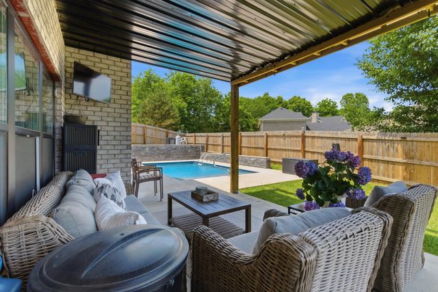 112 Wisteria Lane, Frankfort, KY 40601