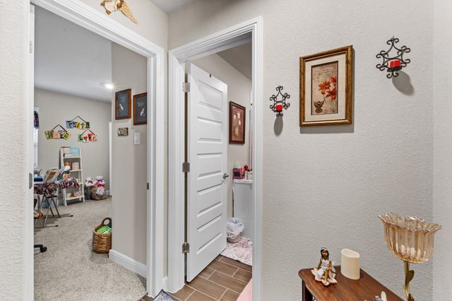 1920 Cookes Lane, Cleburne, TX 76033