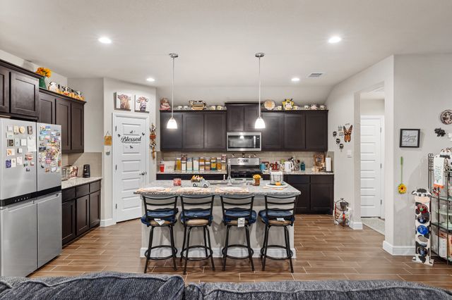 1920 Cookes Lane, Cleburne, TX 76033