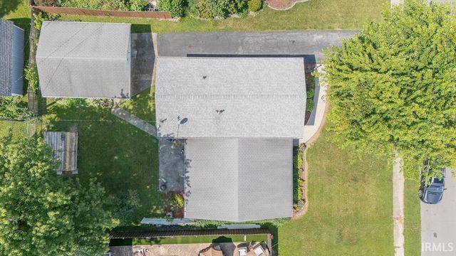 810 N Knight Circle, Marion, IN 46952