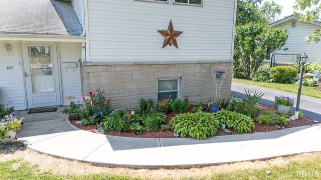 810 N Knight Circle, Marion, IN 46952