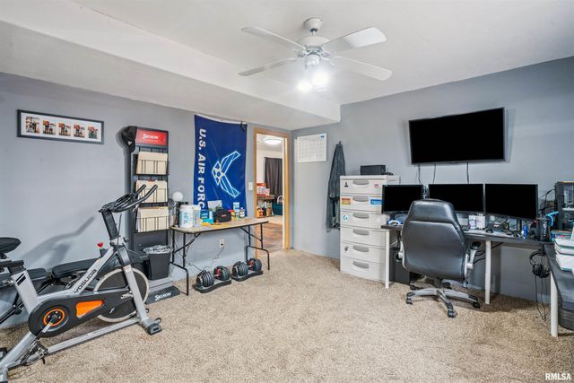 68 SUNNY HILL Drive, Orion, IL 61273