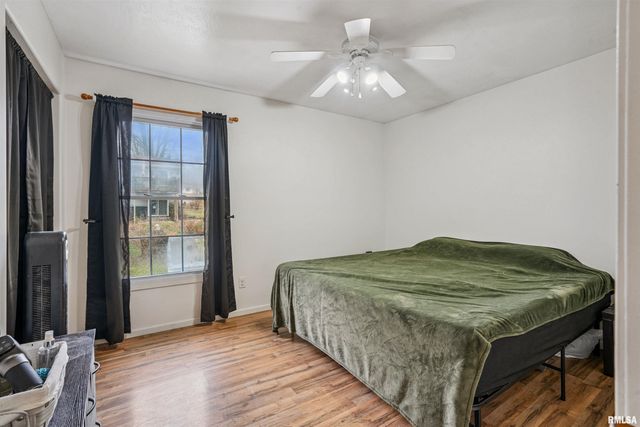 68 SUNNY HILL Drive, Orion, IL 61273