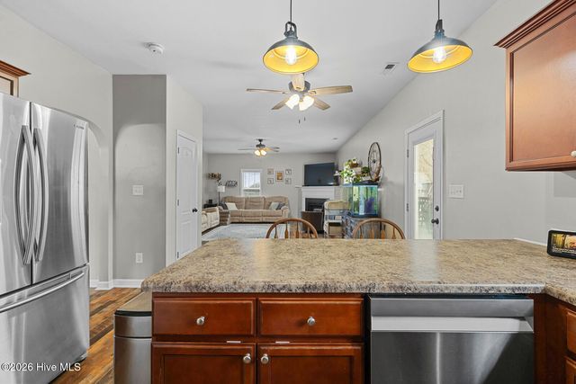 125 Sunny Point Drive, Richlands, NC 28574