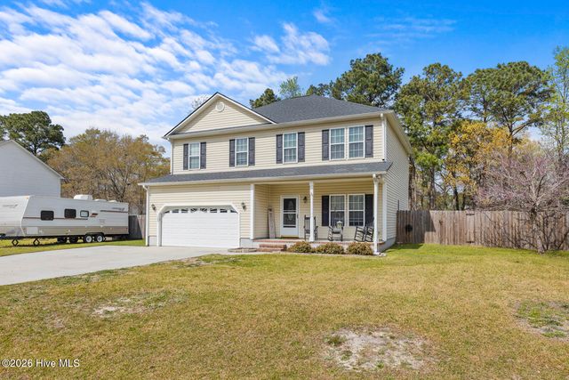 125 Sunny Point Drive, Richlands, NC 28574
