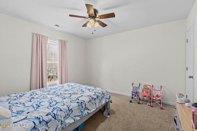 125 Sunny Point Drive, Richlands, NC 28574