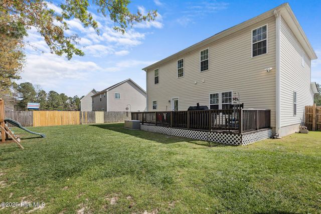 125 Sunny Point Drive, Richlands, NC 28574