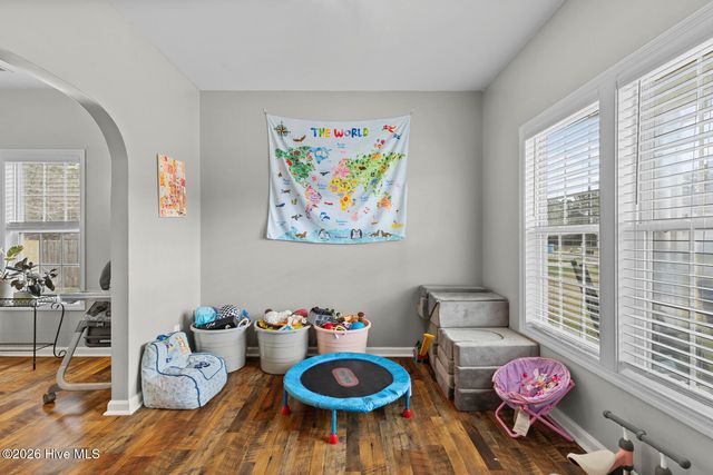 125 Sunny Point Drive, Richlands, NC 28574