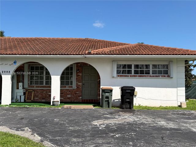 2980 NE 19th Terrace B, Lighthouse Point, FL 33064