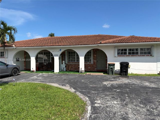 2980 NE 19th Terrace B, Lighthouse Point, FL 33064