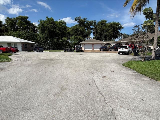 2980 NE 19th Terrace B, Lighthouse Point, FL 33064