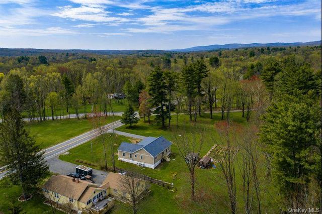 639 Burlingham Road, Bloomingburg, NY 12721