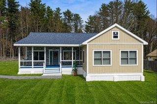 639 Burlingham Road, Bloomingburg, NY 12721