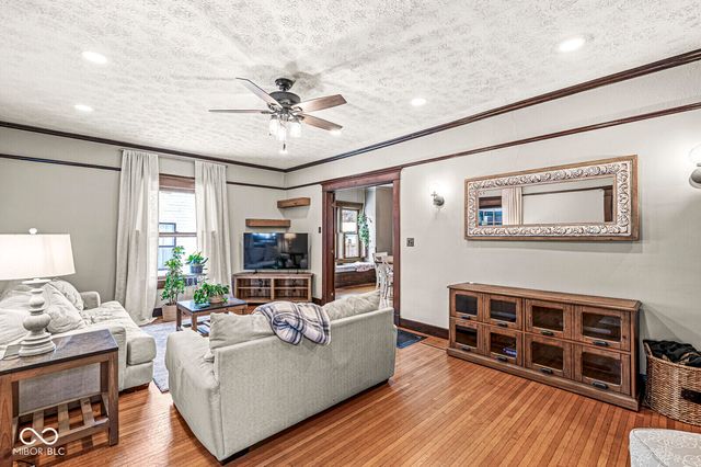 875 S 9th Street, Noblesville, IN 46060