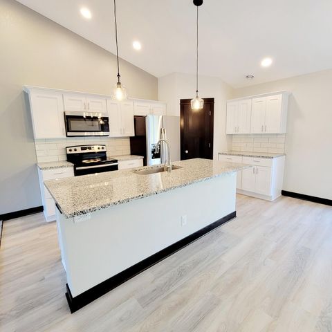 1088 Cullen Street, Saint Peter, MN 56082