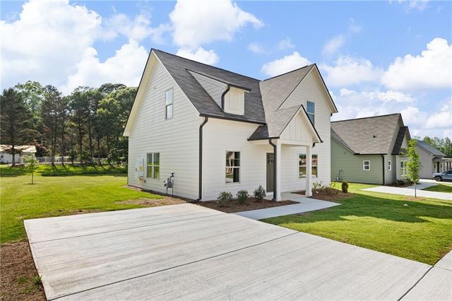 104 Winston Way, Carrollton, GA 30117