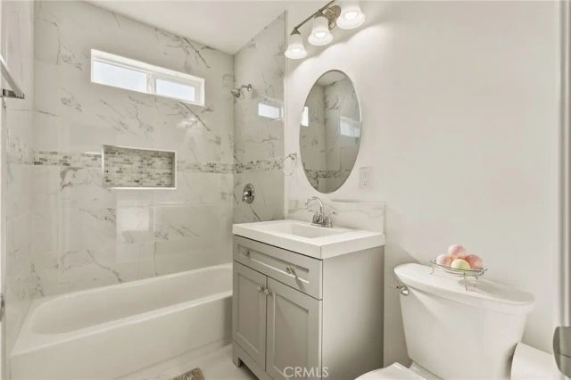 2457 W Glenoaks, Anaheim, CA 92801