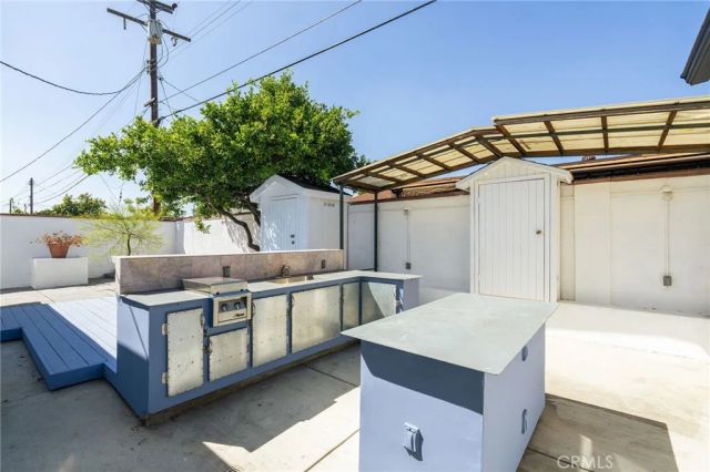 2457 W Glenoaks, Anaheim, CA 92801