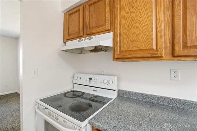 37 Desales Avenue, Lebanon, OH 45036