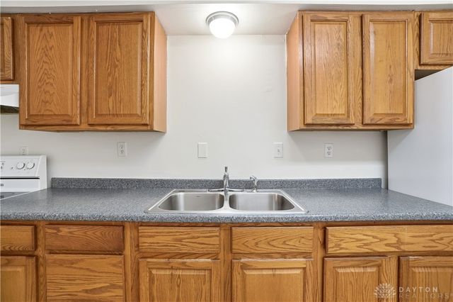 37 Desales Avenue, Lebanon, OH 45036