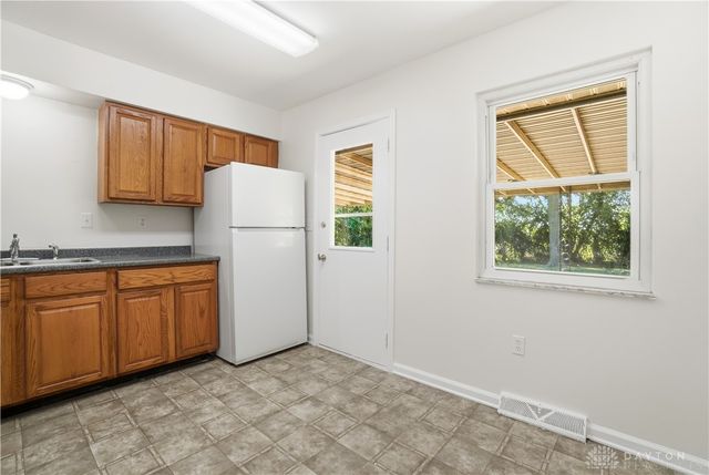 37 Desales Avenue, Lebanon, OH 45036