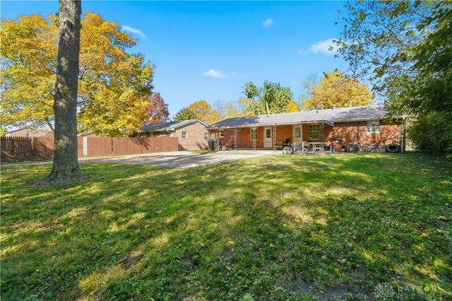 37 Desales Avenue, Lebanon, OH 45036