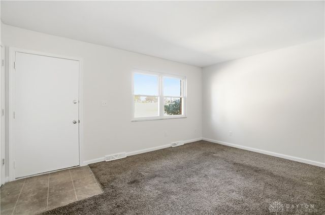 37 Desales Avenue, Lebanon, OH 45036