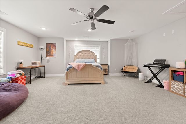 413 Natures Valley Drive, Somerset, KY 42503