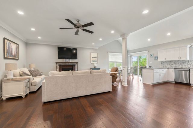 413 Natures Valley Drive, Somerset, KY 42503