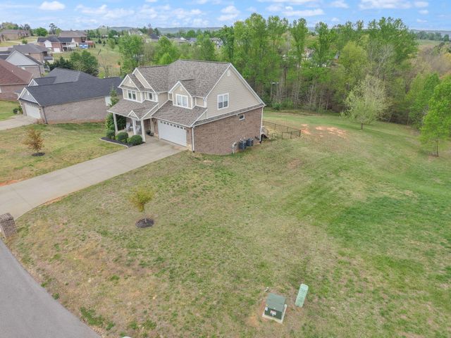 413 Natures Valley Drive, Somerset, KY 42503