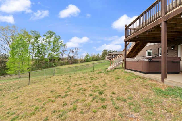 413 Natures Valley Drive, Somerset, KY 42503