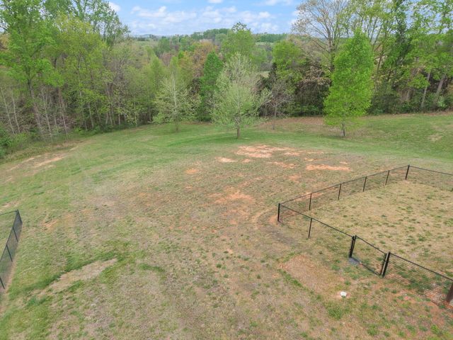 413 Natures Valley Drive, Somerset, KY 42503