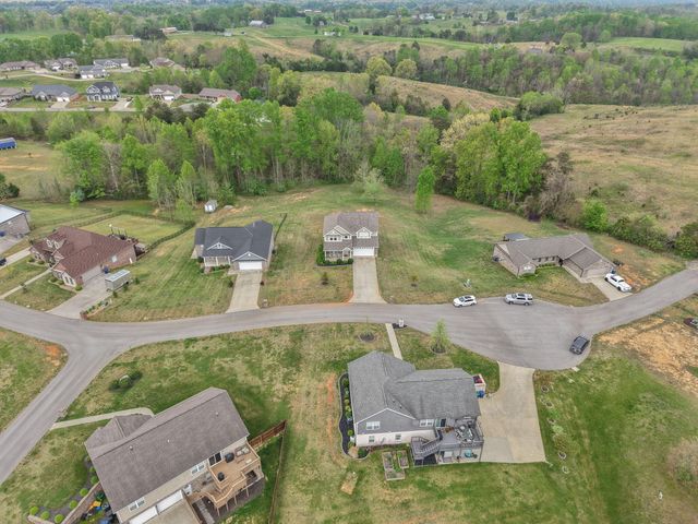 413 Natures Valley Drive, Somerset, KY 42503