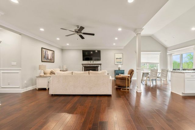 413 Natures Valley Drive, Somerset, KY 42503